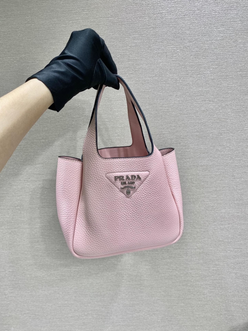 Pra*a bucket bags